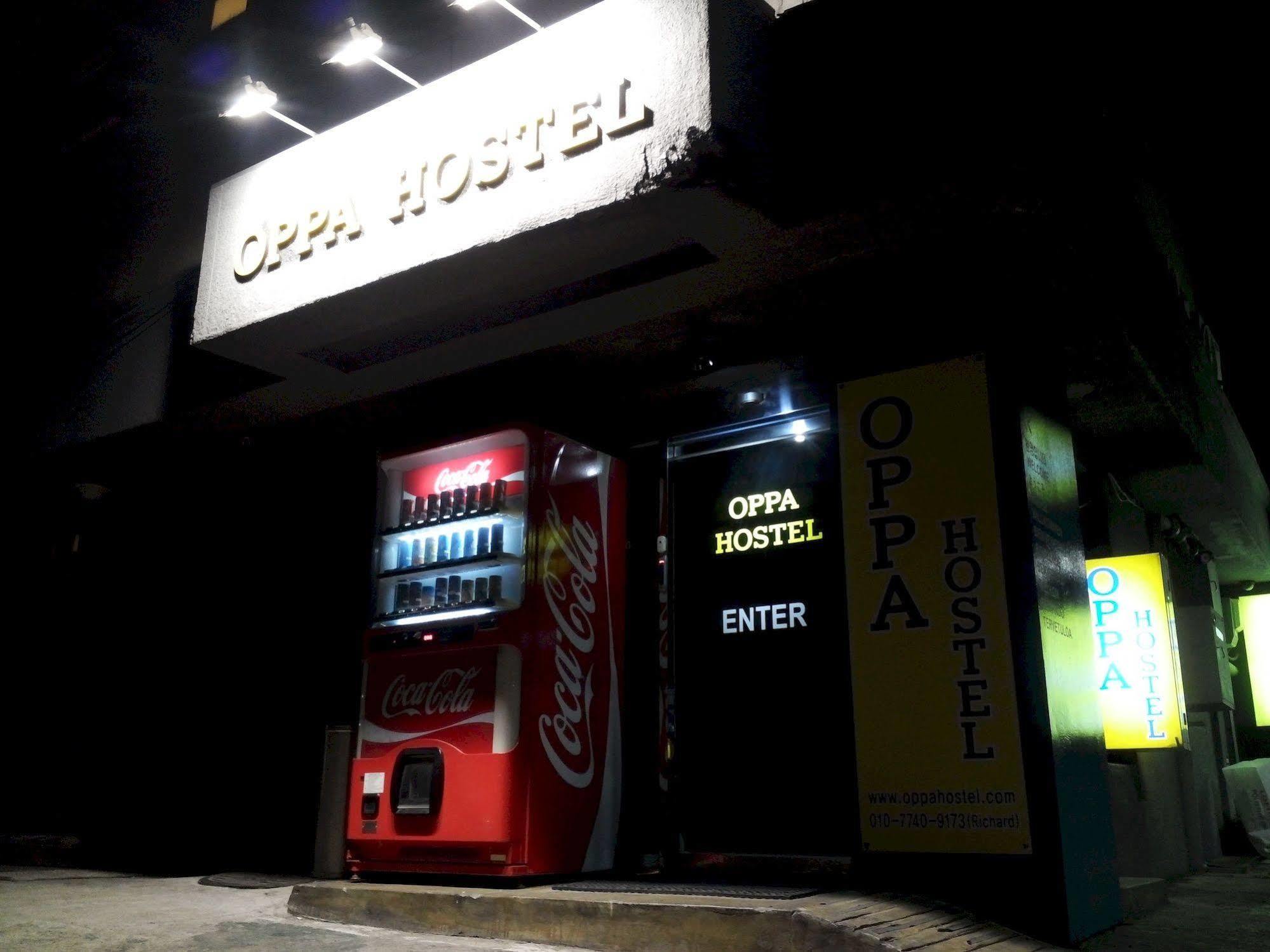 Oppa Hostel Seoul Exterior photo
