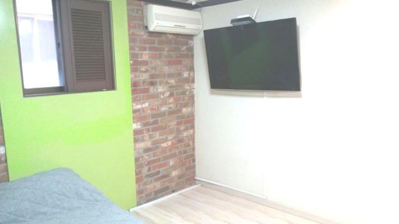 Oppa Hostel Seoul Exterior photo